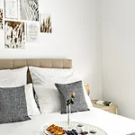 Chillout Luxury Corfu Serena *